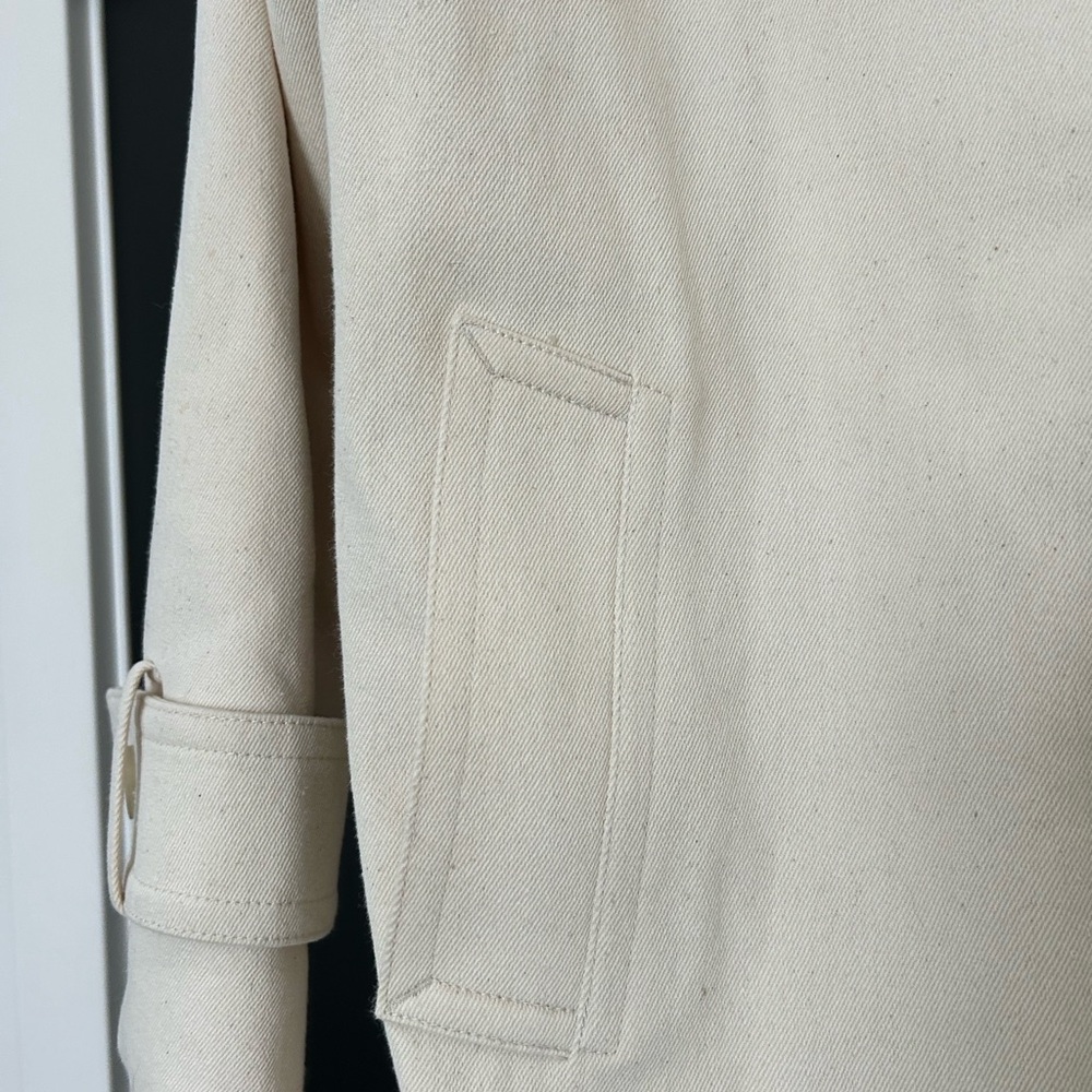 VINCE Women's Cream Belted Jacket - Picture 7 of 10